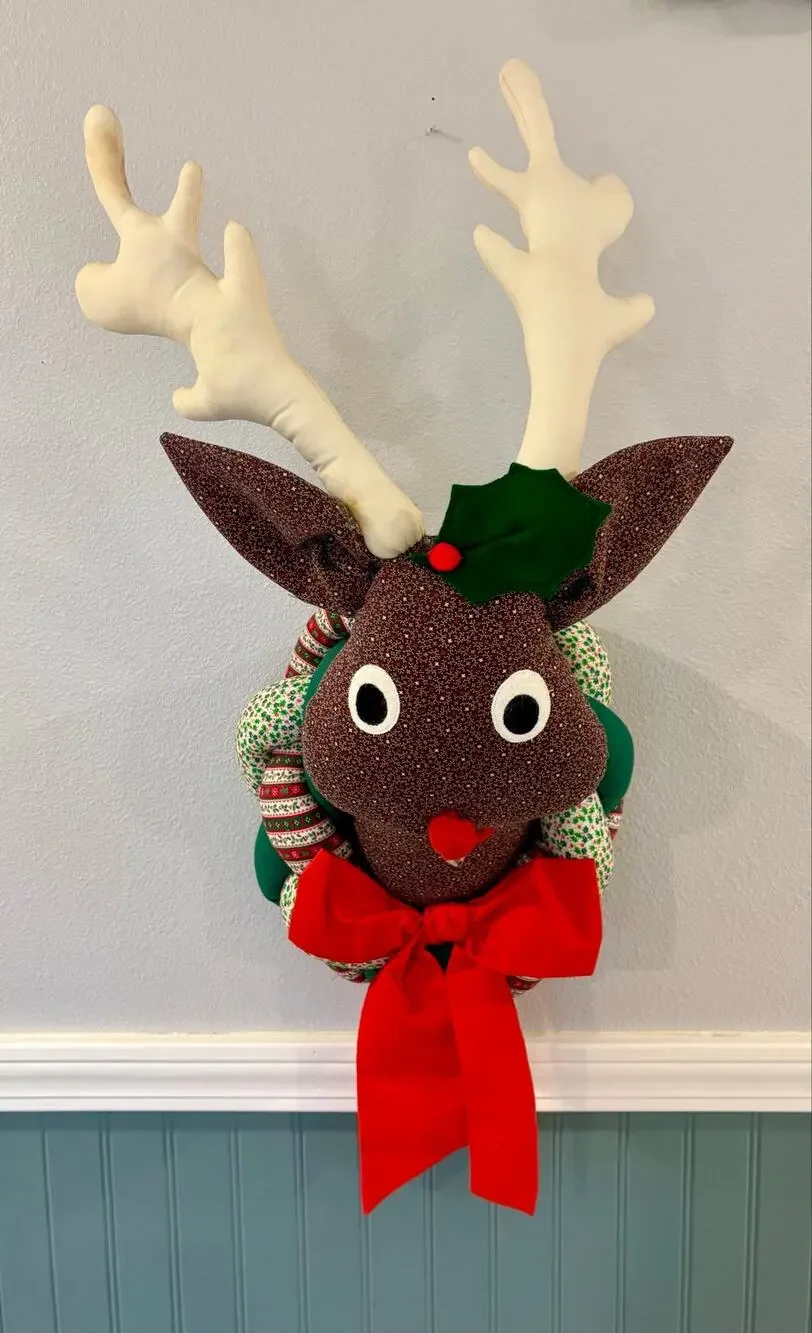 Vintage Patchwork Fabric Reindeer Rudolph Christmas Wreath